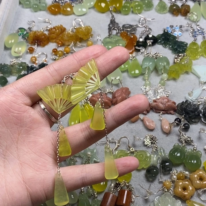 蛇纹石玉未镶嵌挂件耳饰耳环项链