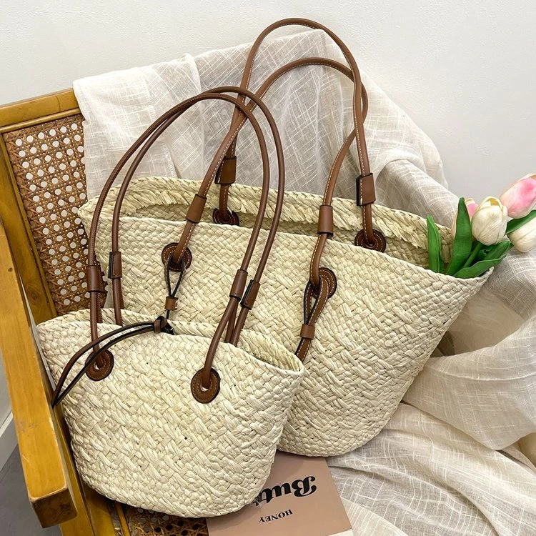 草编包女编织菜篮子大容量通勤托特包夏季新款海边旅行度假沙滩包