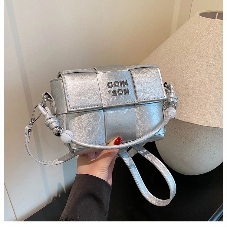 【长16宽5高12】新款小众轻奢设计百搭时尚经典斜挎包1179