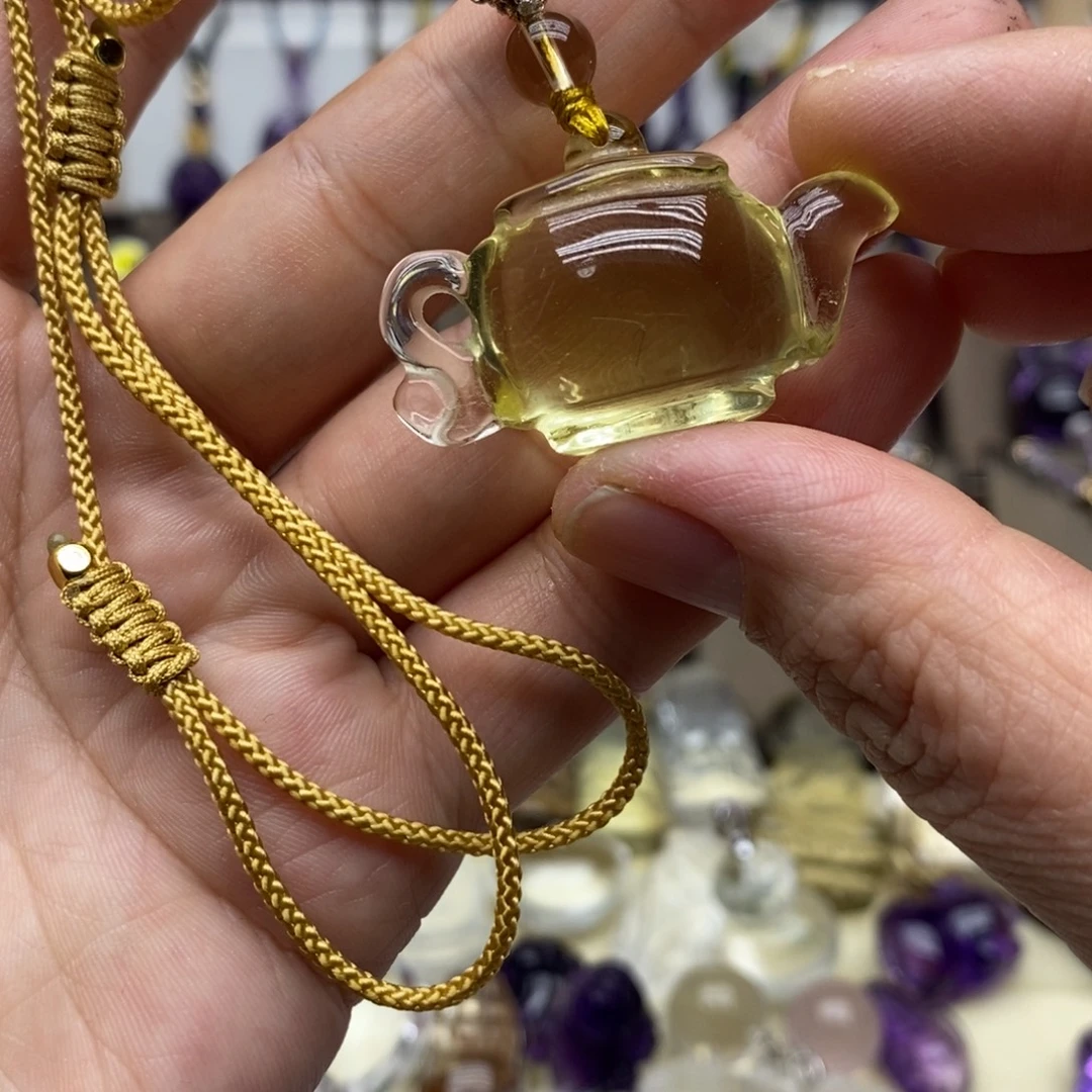 吊坠(赠链)黄晶未镶嵌黄水晶吊坠