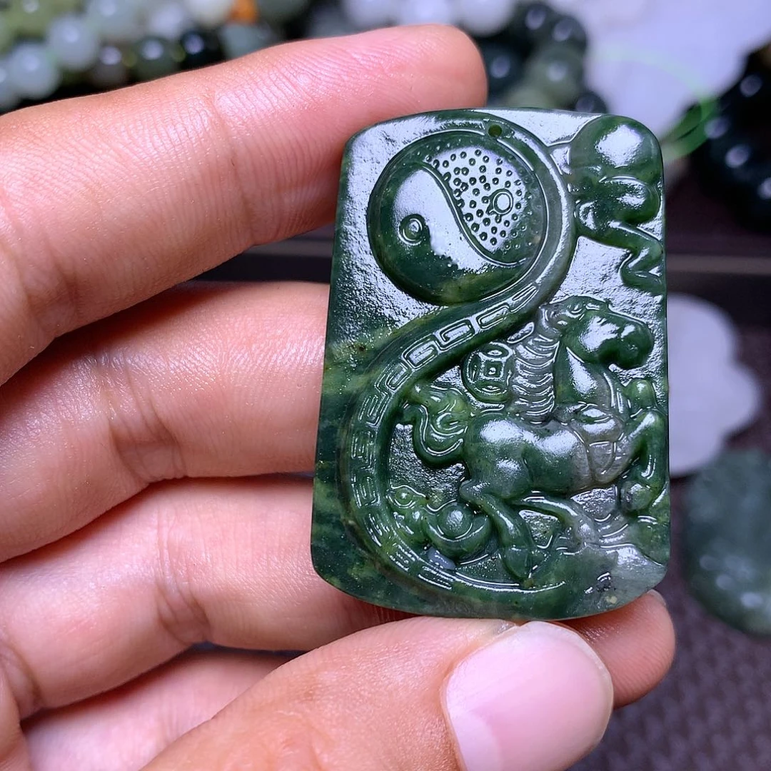 【闪购商品】颈饰未镶嵌和田玉