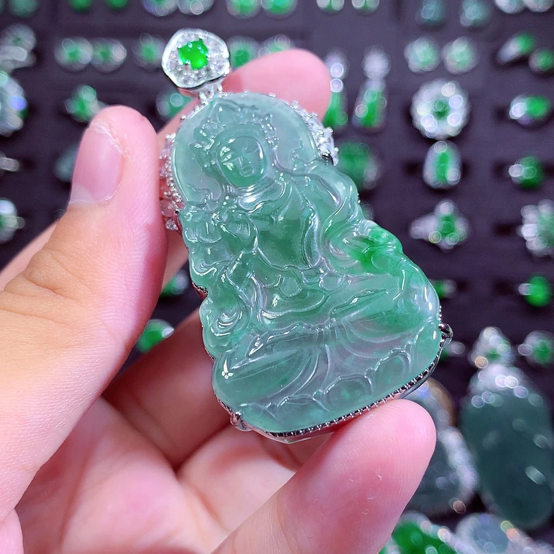 颈饰未镶嵌翡翠天然