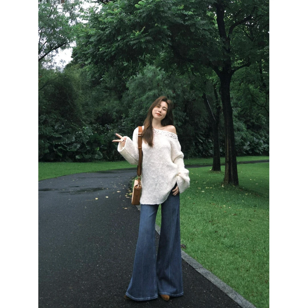 软糯垂感钩花镂空圆领宽松毛衣慵懒上衣宽松阔腿微喇牛仔裤休闲裤