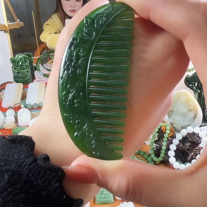 和田玉（碧玉）未镶嵌摆件