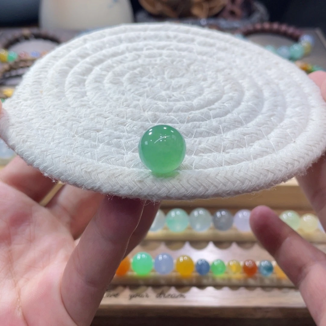 手链翡翠未镶嵌冰绿