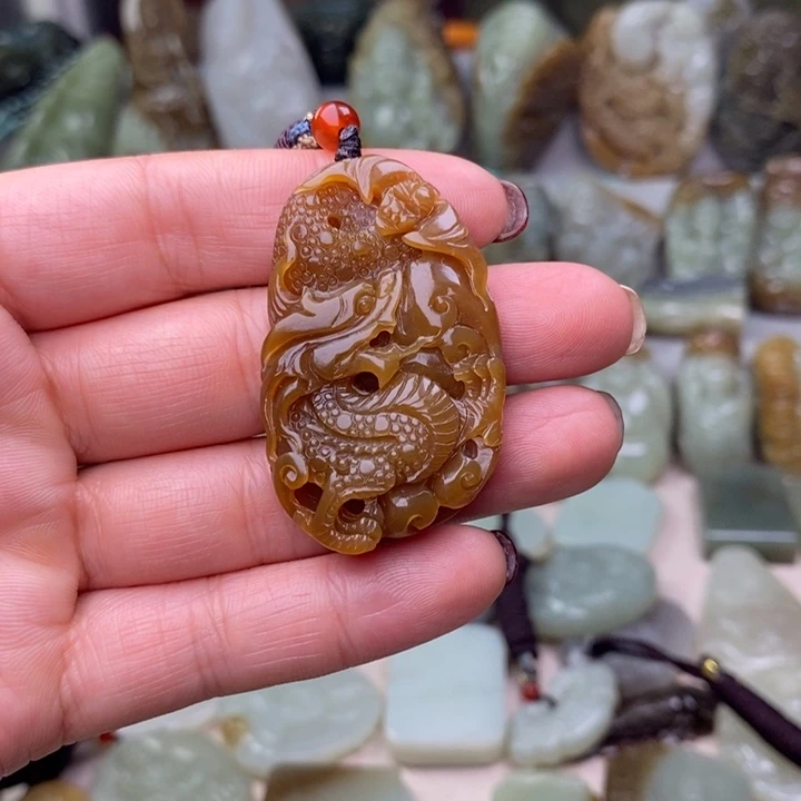 和田玉挂件未镶嵌