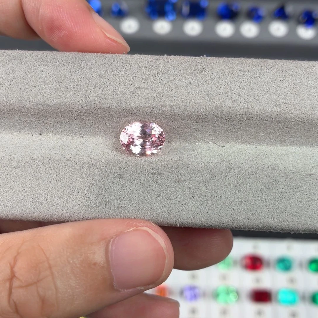 A***d合成（培育）蓝宝石裸石未镶嵌2.76ct
