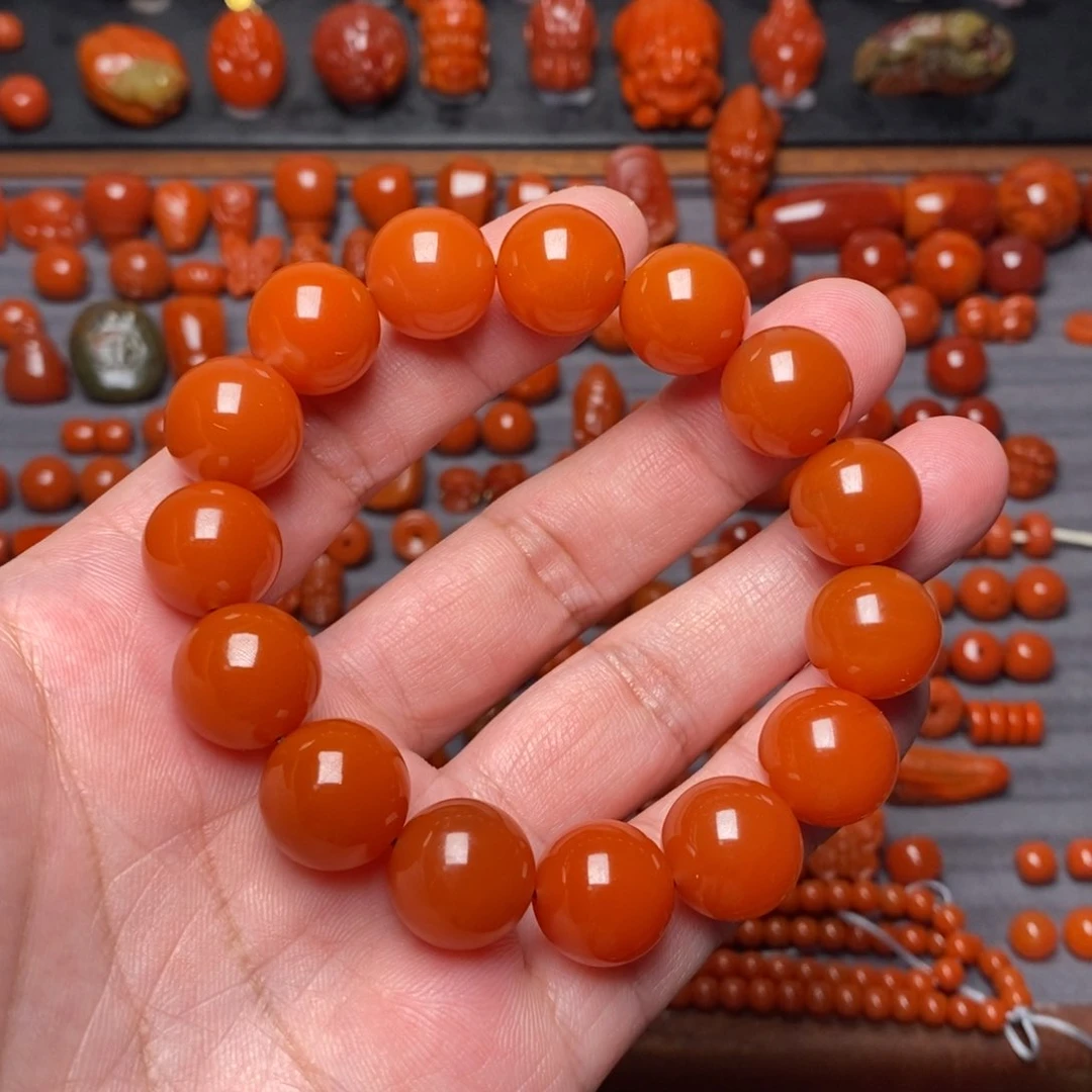 南红玛瑙保山料无裂手串未镶嵌