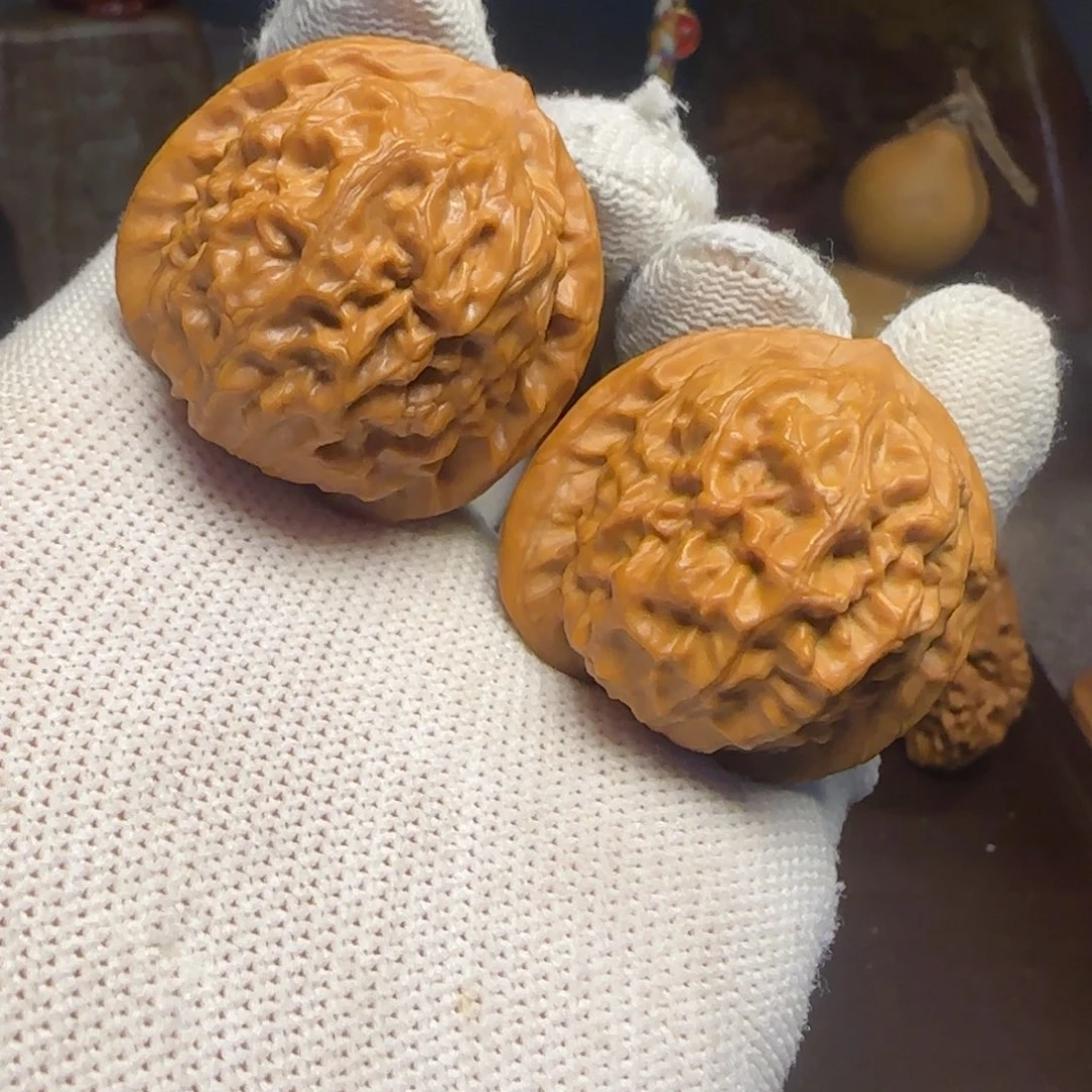 把件文玩核桃瓷娃娃