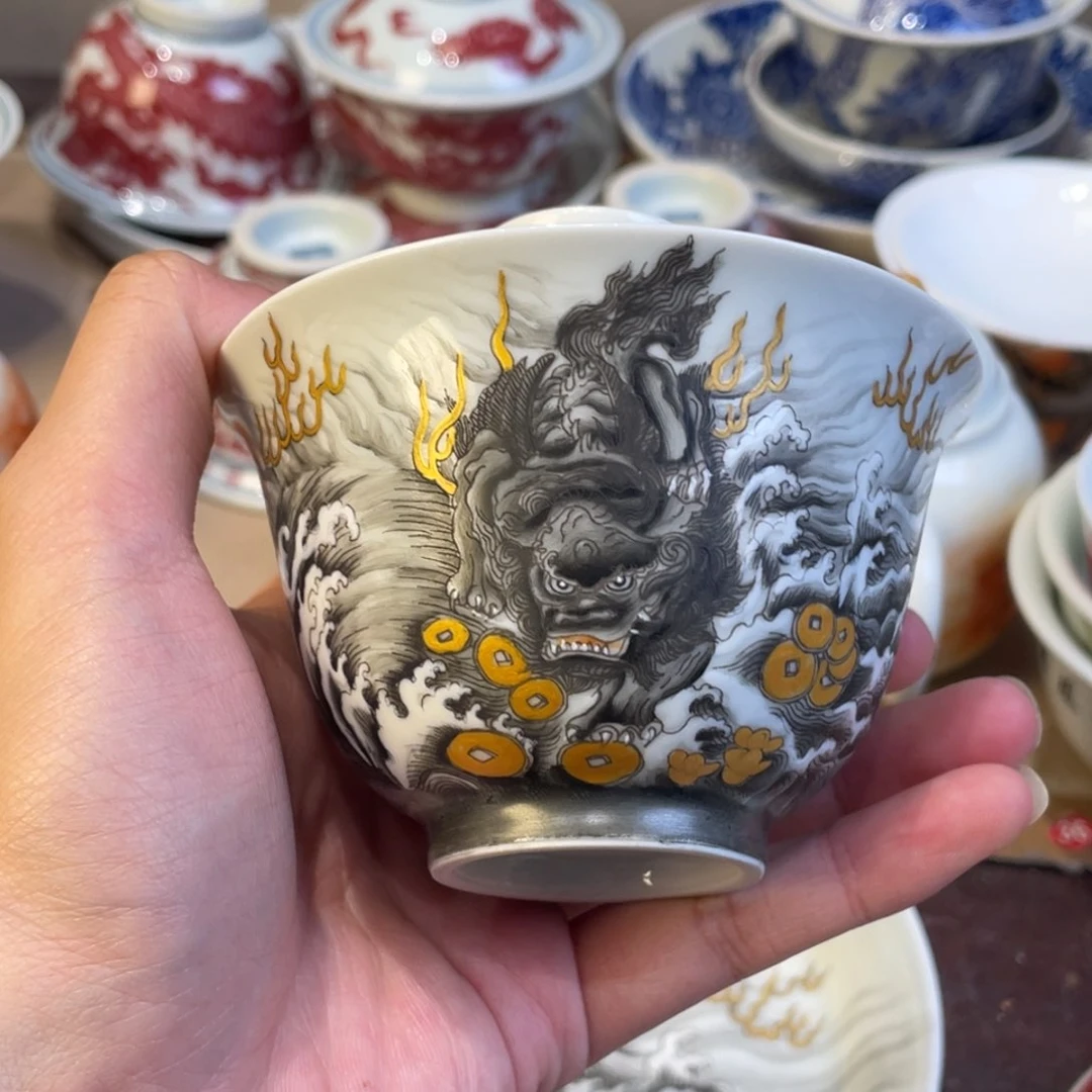 摆件景德镇陶瓷就是在一起