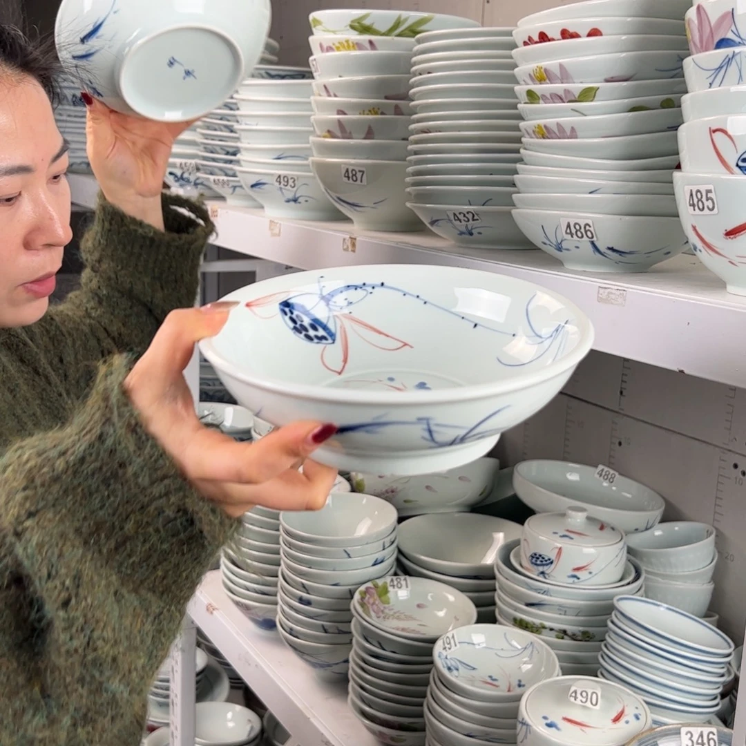 大***️微瑕手绘画鱼8寸高足面碗（3只装）