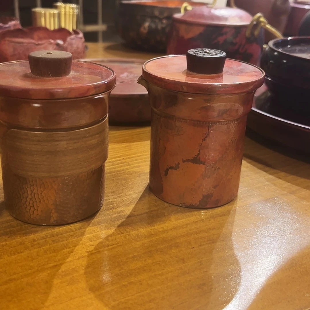 抛光手抓壶手工锻打工艺