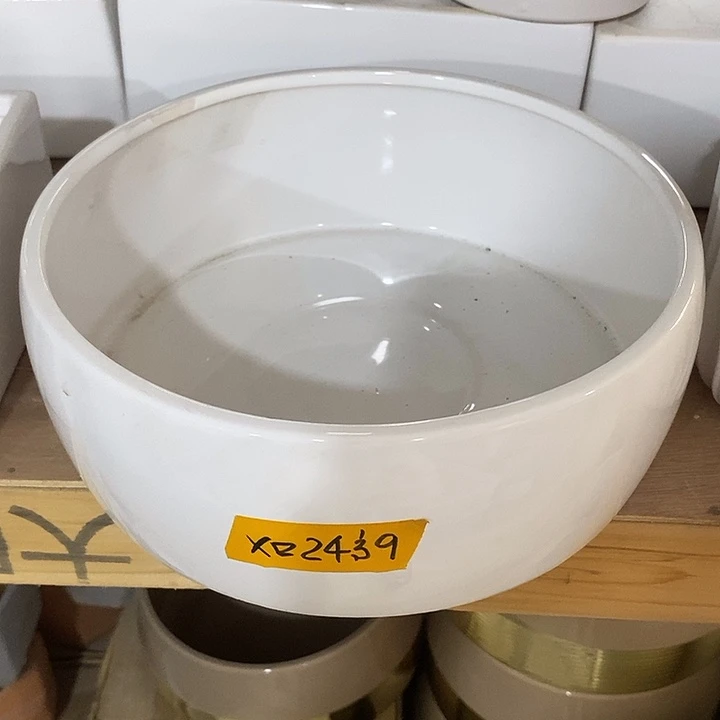 摆件陶盆有孔 微瑕介意勿拍