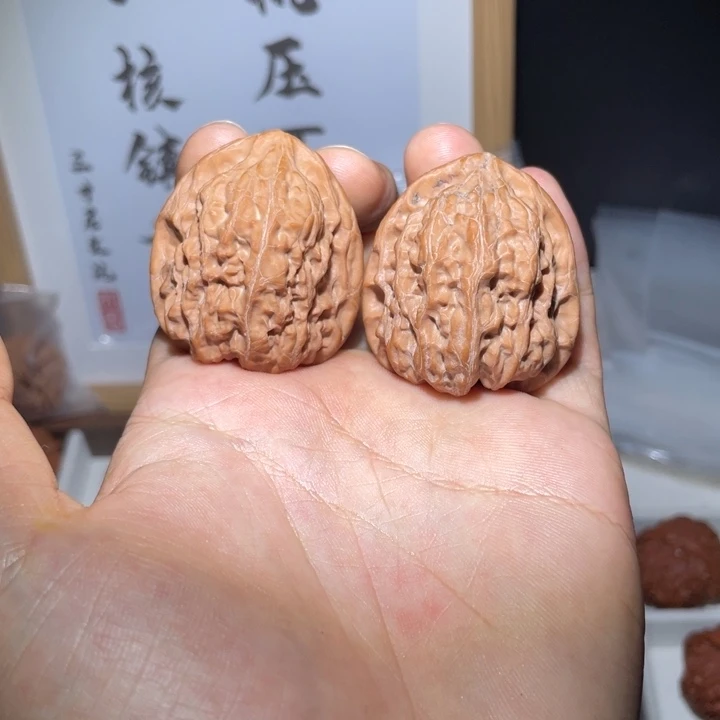 核桃文玩核桃靠山王