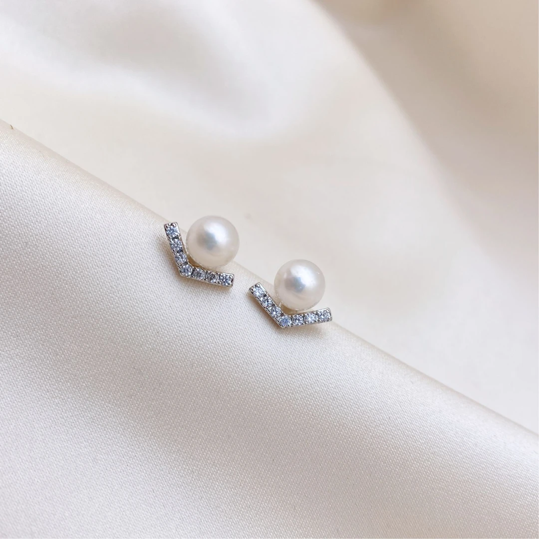 LH415【乔妹同款珍珠耳饰】气质轻奢时尚百搭小众简约经典精致优雅