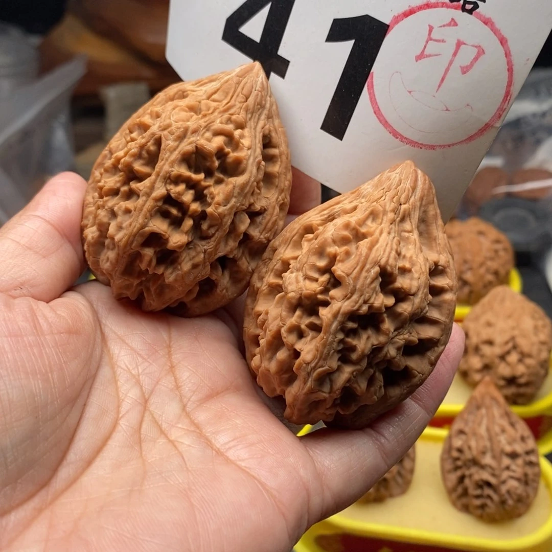 把件文玩核桃60高全品大孤石