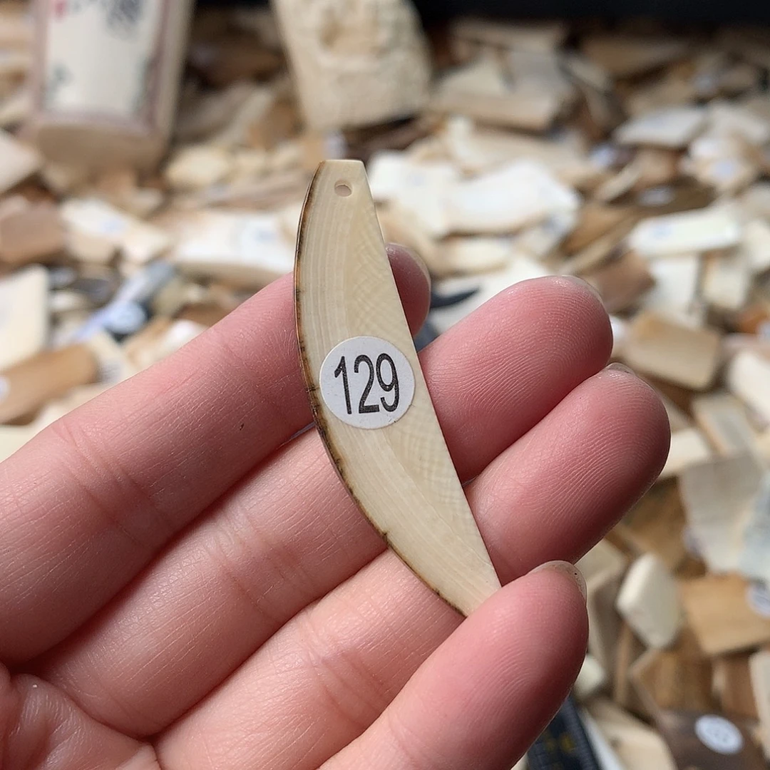 泥塑不打孔联系客服