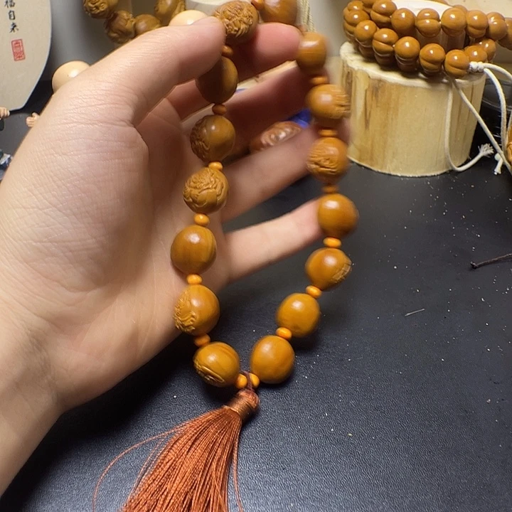 橄榄核手串xghbvvvv