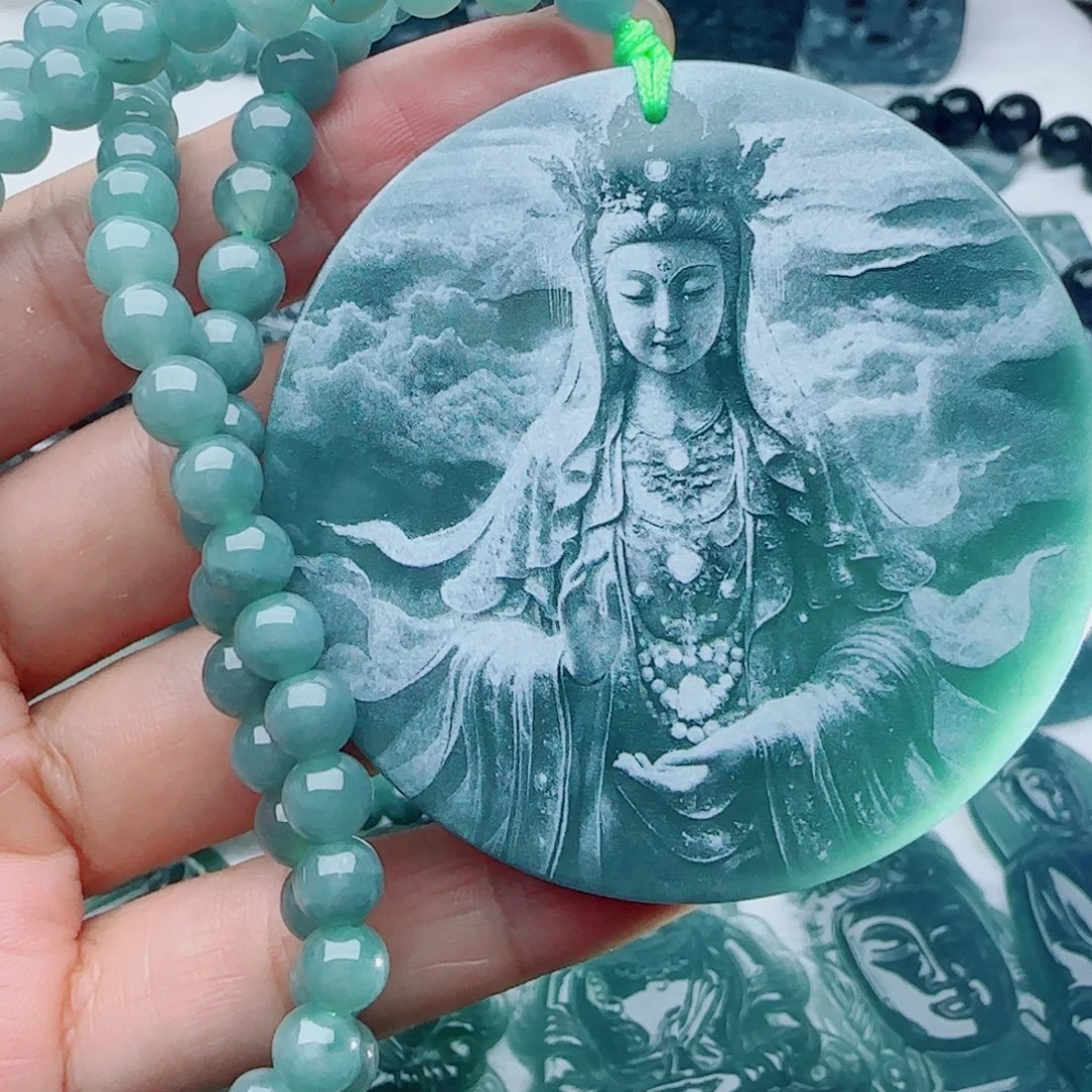 颈饰未镶嵌翡翠多样性发货天然的A货翡翠
