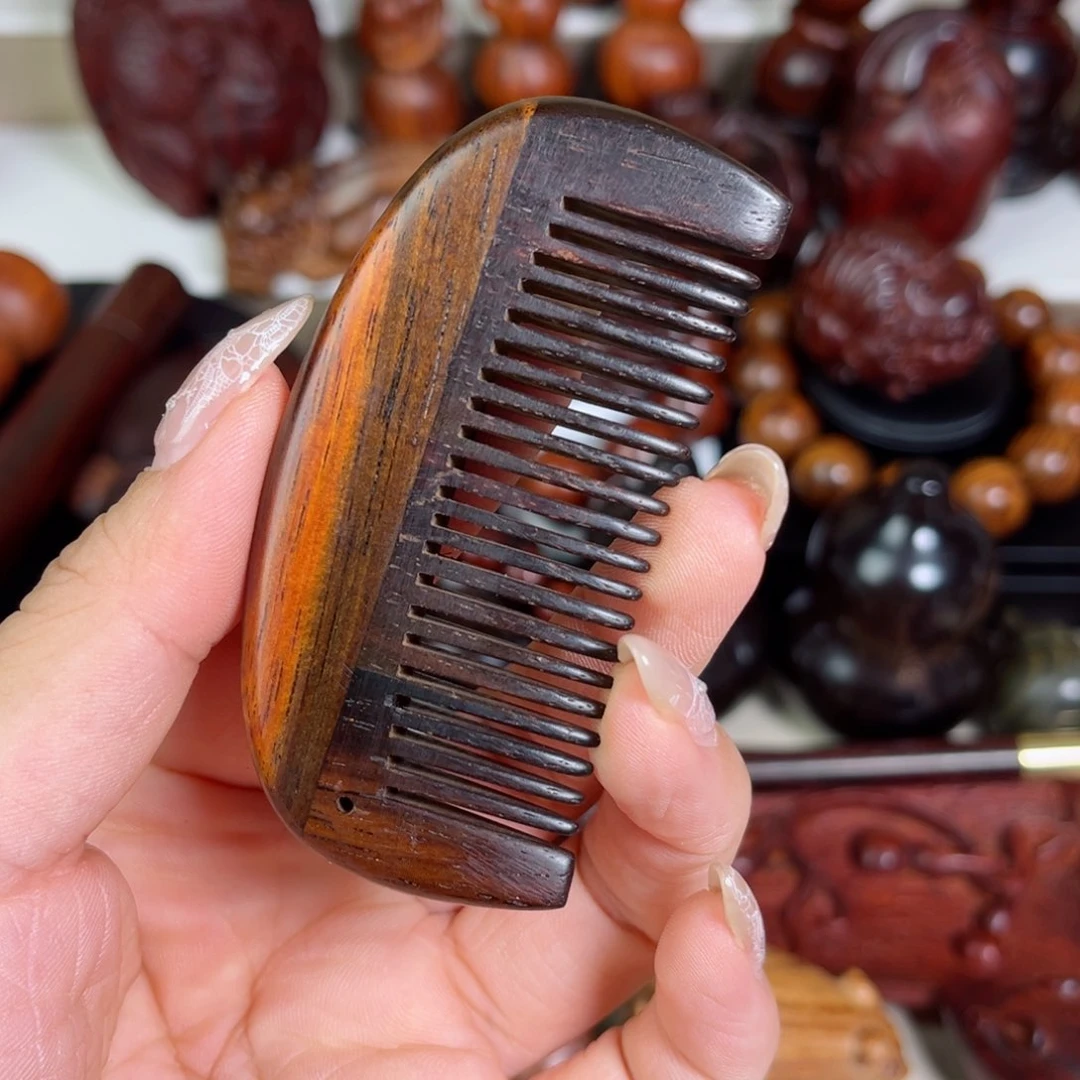 交趾黄檀（大红酸枝）