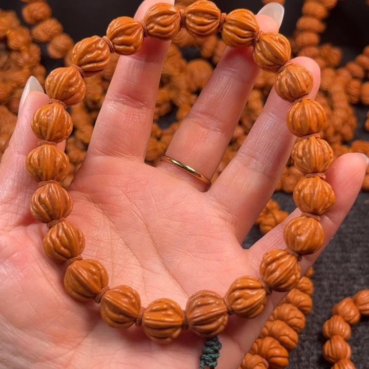 桃核吊坠G4链接手串