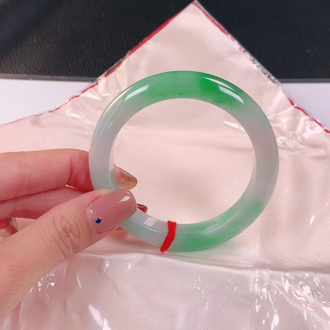 未镶嵌手镯翡翠521