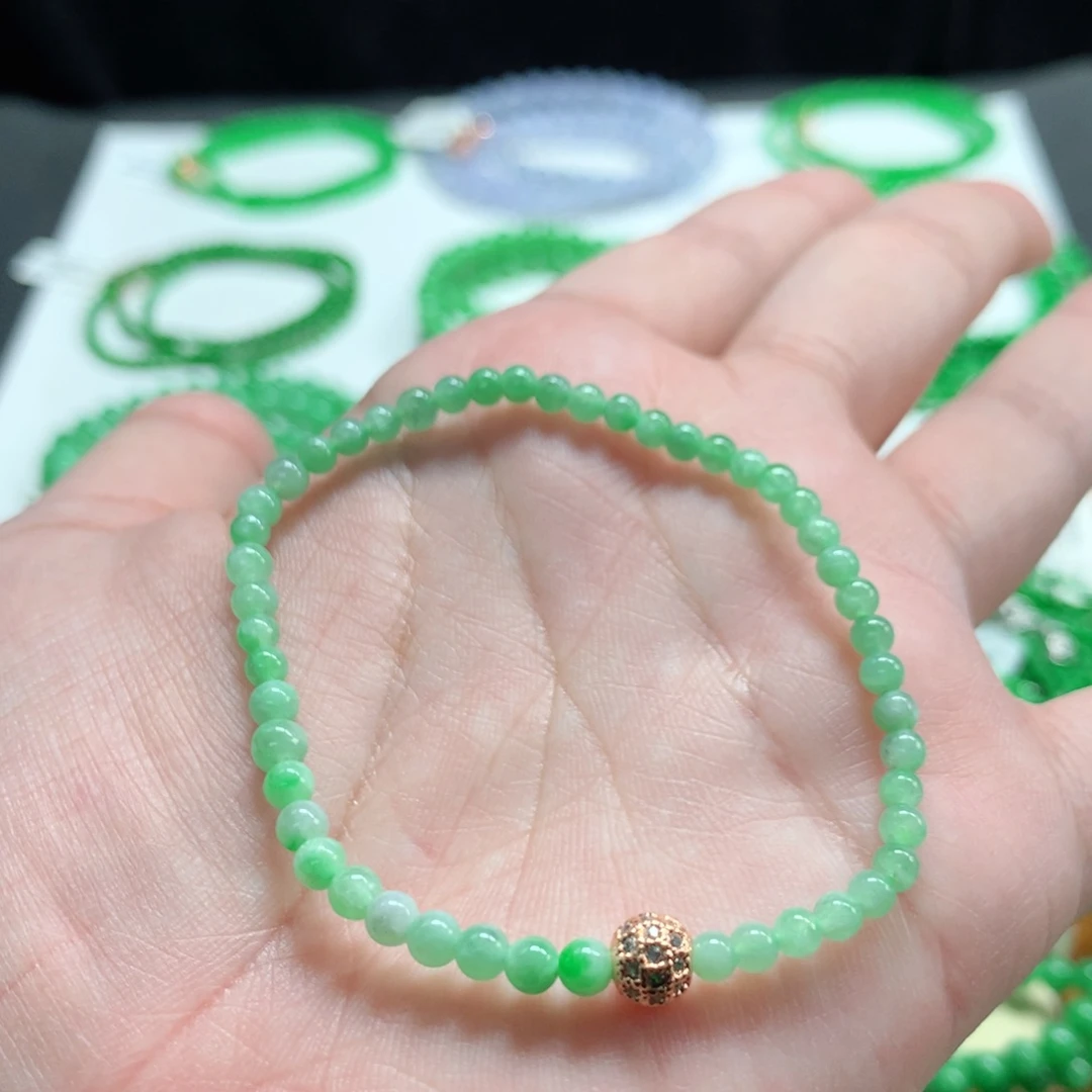 翡翠未镶嵌手链翡翠