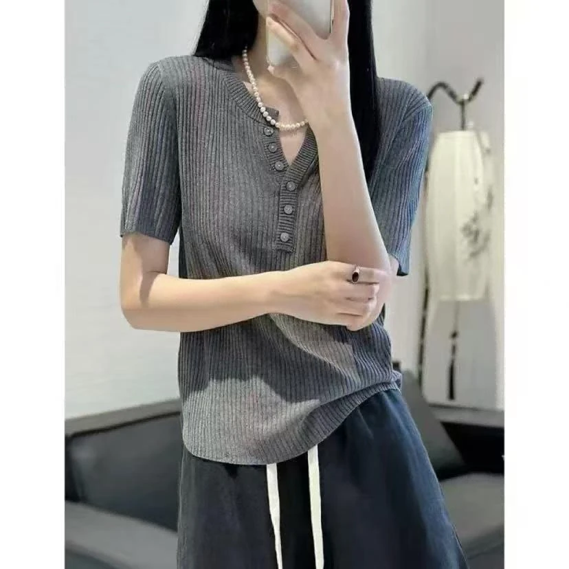 B 门店32&9！衣橱万能搭子！岛精机织/超细羊毛剪刀领针织T恤T4489