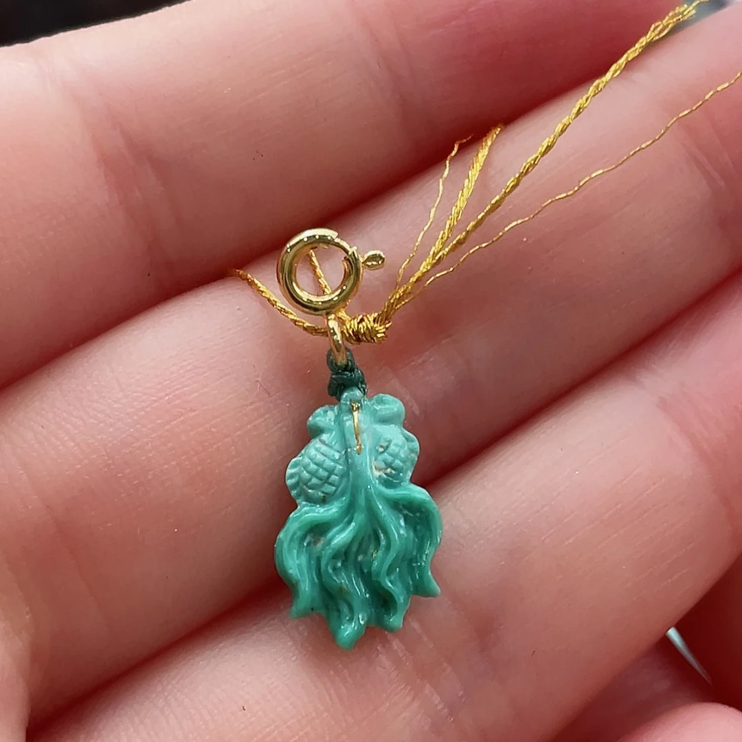 绿松石颈饰未镶嵌