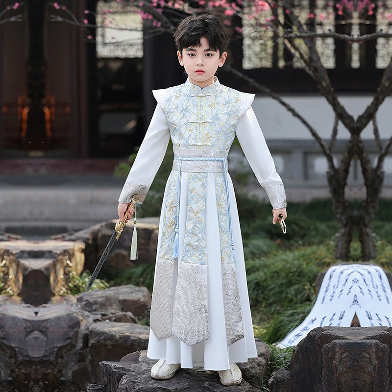 男童2025夏季民族襦裙长袖汉服侠客服武侠风学生中秋演出唐装男童