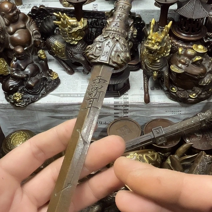 顺顺利利，铜器摆件