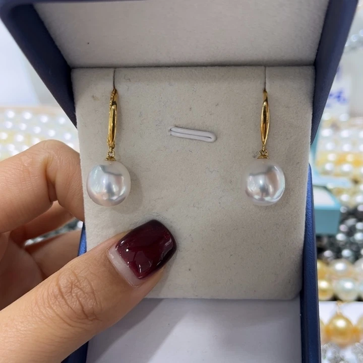 海水珍珠耳饰18K金镶嵌