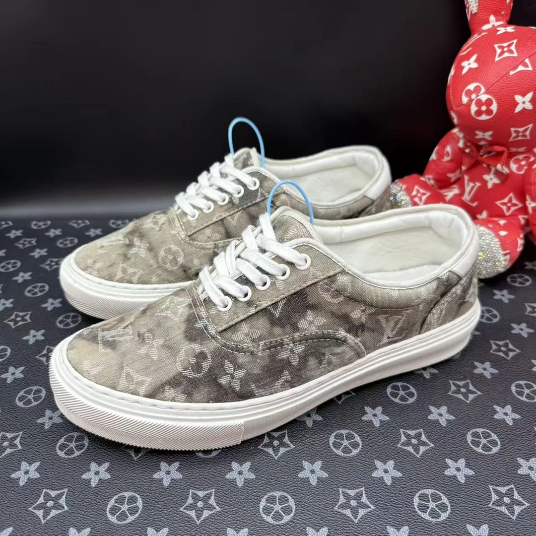 95新 LouisVuitton/路易威登 灰色扎染老花板鞋多尺码