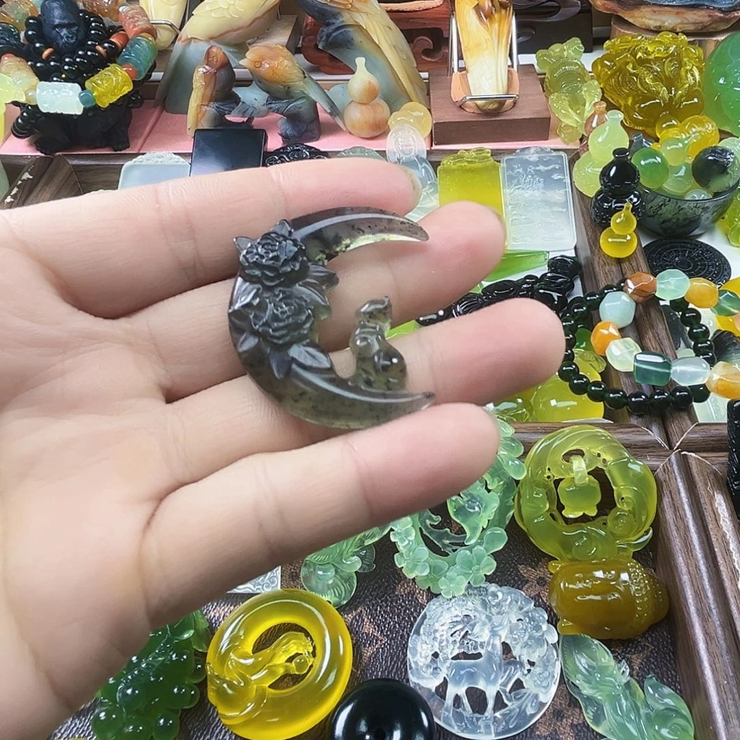 岫玉未镶嵌吊坠(不含链)