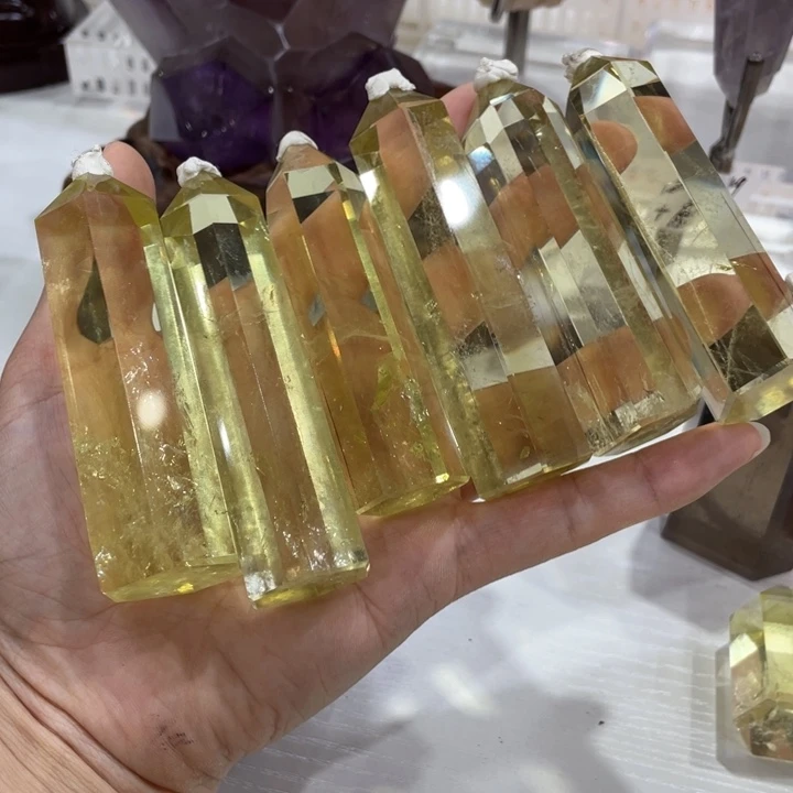 回***庆水晶珠宝半成品未镶嵌