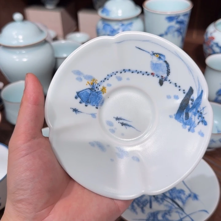 y***u摆件青花瓷器等传统工艺的传承和17584