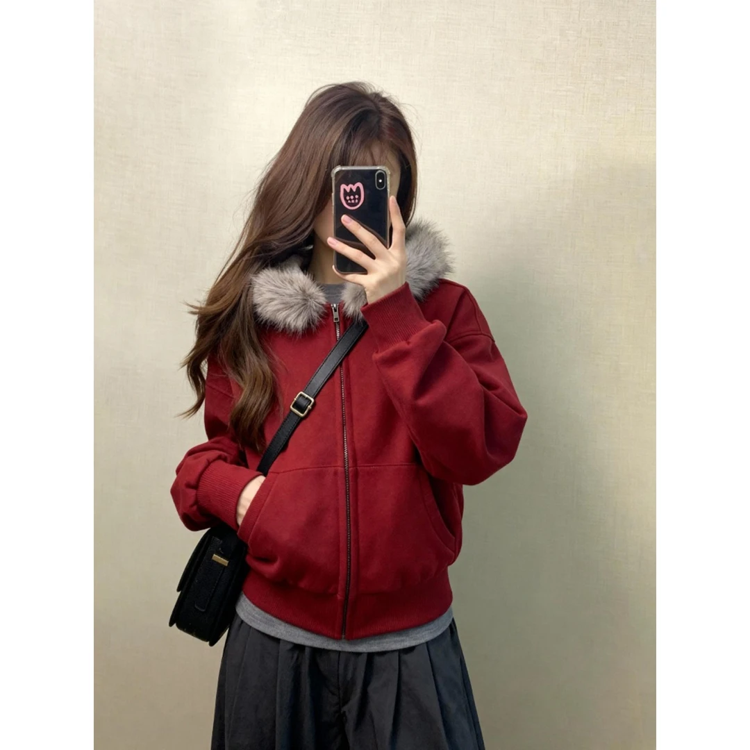 红色毛领连帽卫衣外套2025新款今年流行爆款女冬美式运动加绒上衣