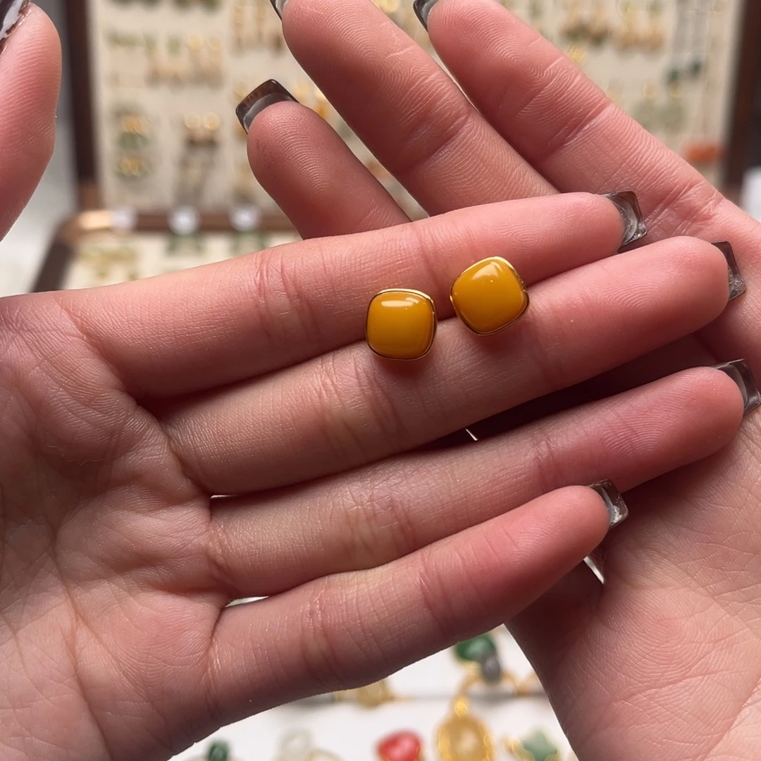 和田玉银S925镀金镶嵌耳坠