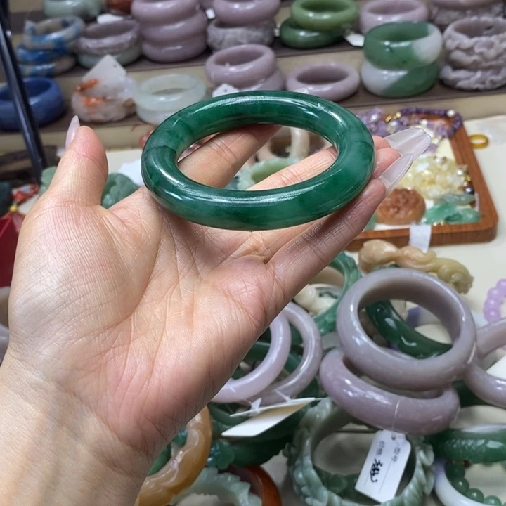 石英质玉手镯足银镀金镶嵌郑*云