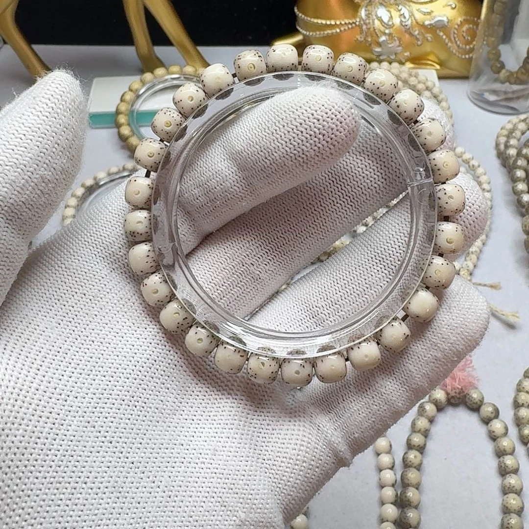 星月菩提手串石玉料8/7瓷白玉化料通体留白针尖小细星