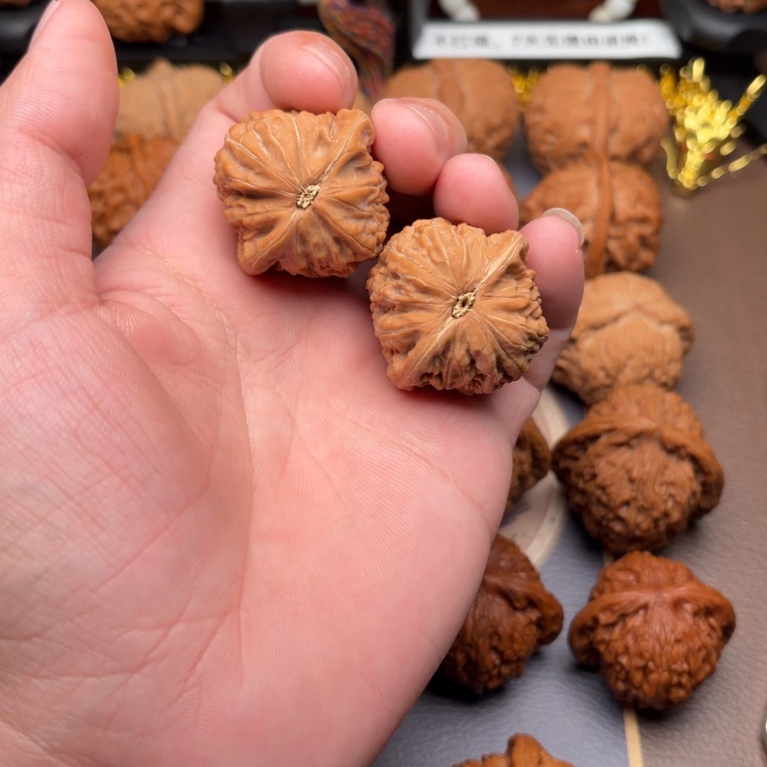 把件文玩核桃铁锤妹妹拍