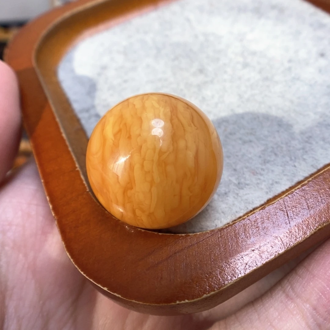 蜜蜡裸石未镶嵌施**哥蜜蜡裸珠