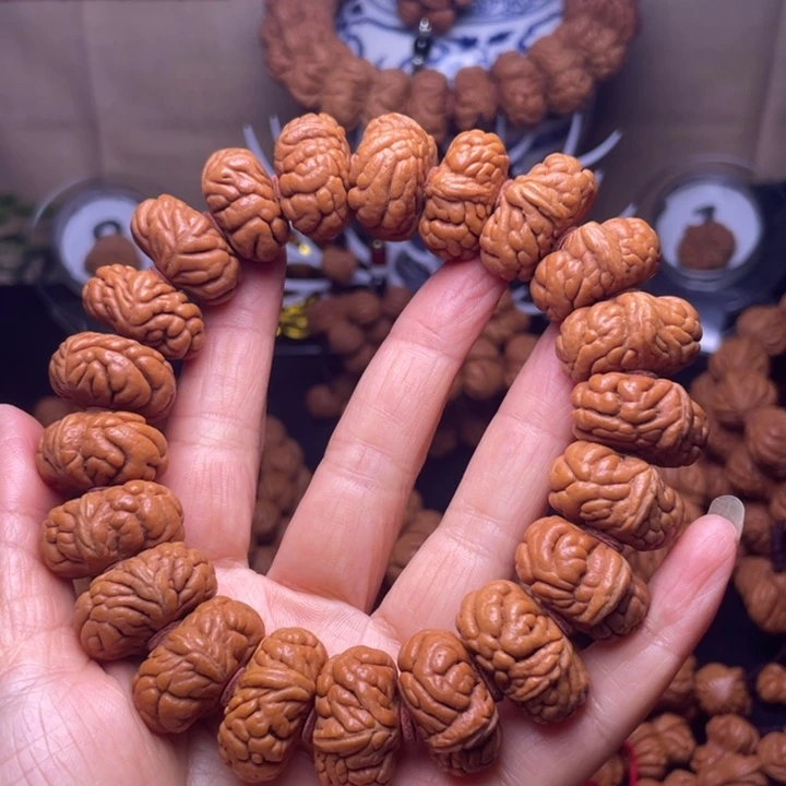 灵***好吊坠桃核秦岭桃核手串