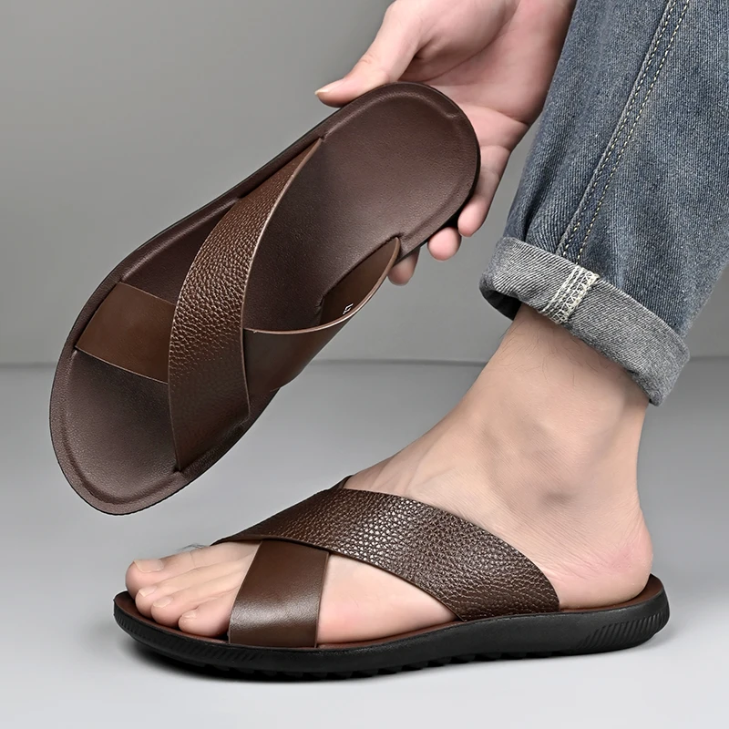 2025年夏季新款凉鞋男式户外拖鞋休闲软底防滑沙滩鞋时尚透气