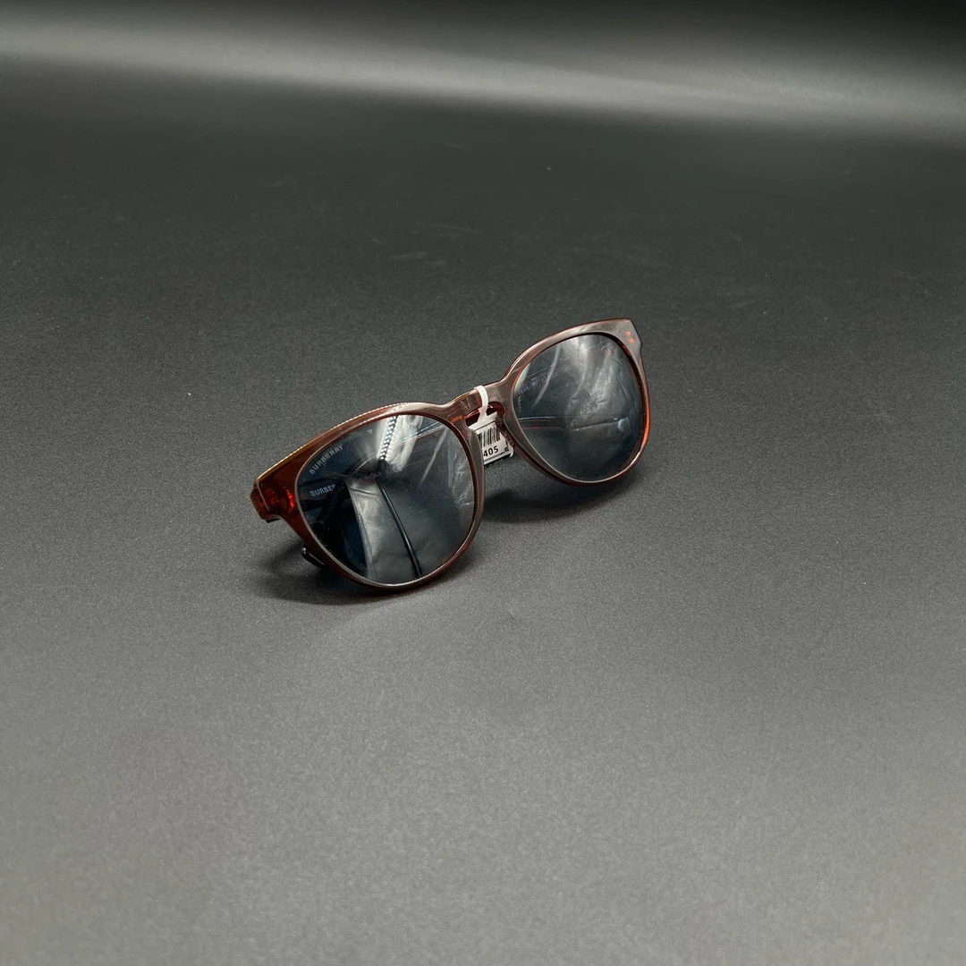 95新 BURBERRY/博柏利 （jp）218透明棕色墨镜 均码