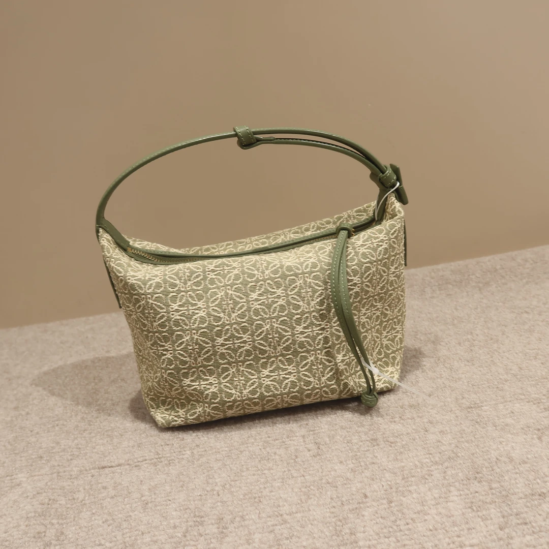 99新 LOEWE/罗意威 绿色老花hobo饭盒包 4140302052251