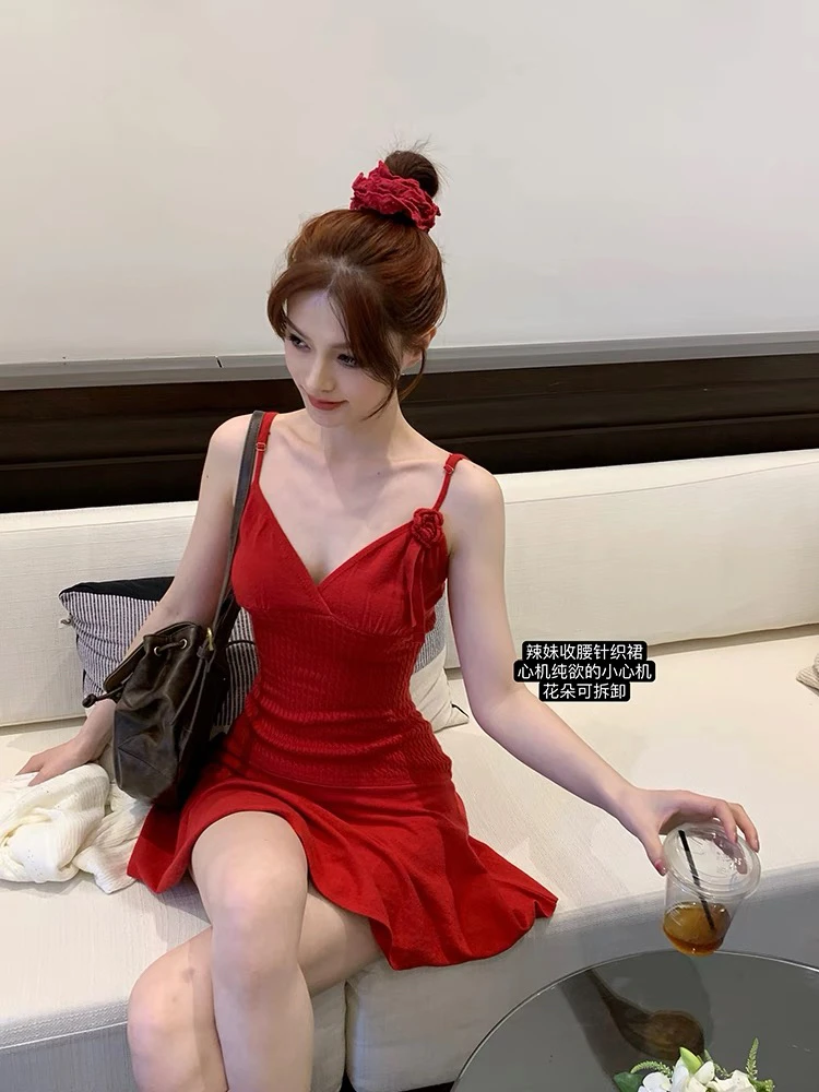 <<No退NO换>春夏季v领镂空露肩气质显瘦辣妹收腰针织吊带连衣裙女