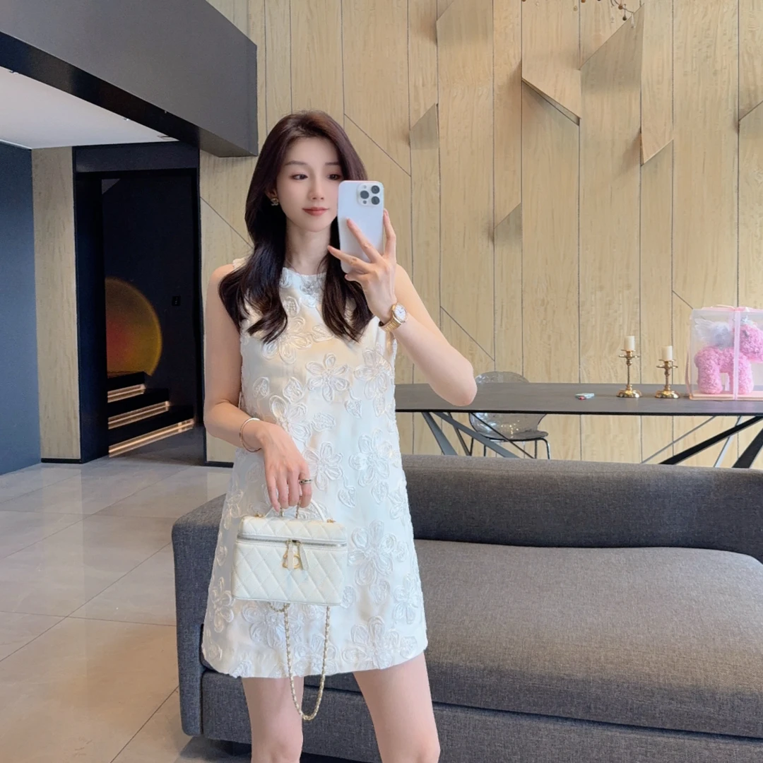 【大静静】珠光花朵超好看^精致仙气连衣裙1348