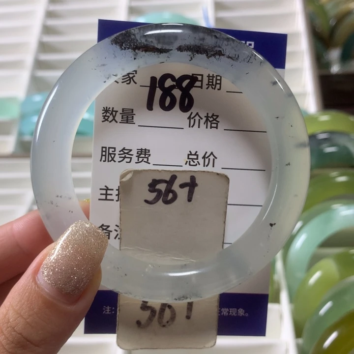 蛇纹石玉未镶嵌手镯188