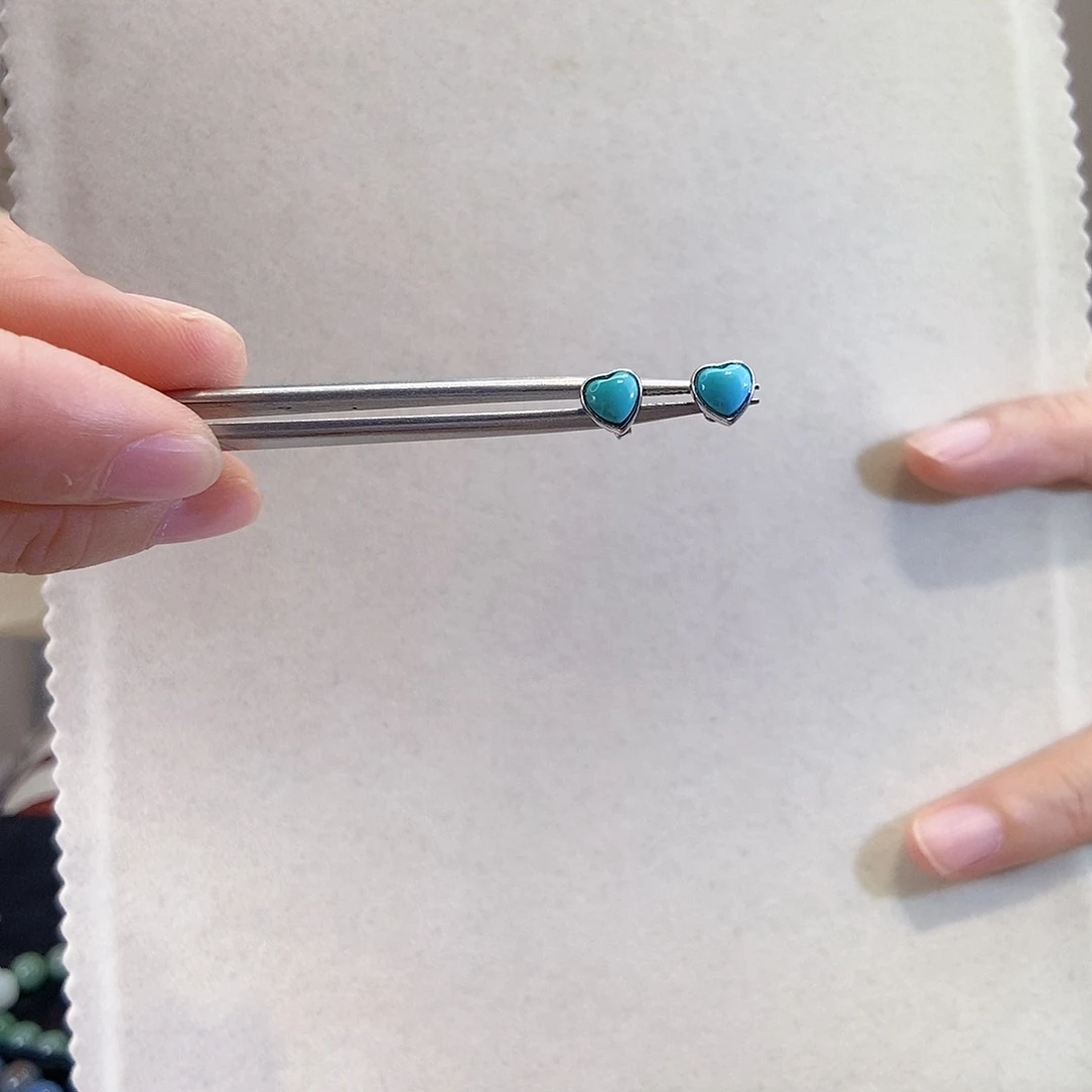 银S925镶嵌绿松石耳饰